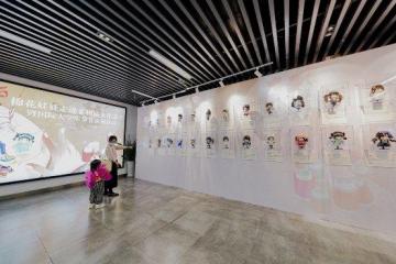 Z世代走出非遗传承新路子杭州地铁展出21套“棉花娃娃”惊艳市民